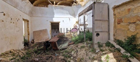 Casa de 4 habitaciónes en Marsala, Italy No. 78659 30