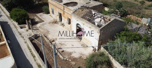 Casa de 4 habitaciónes en Marsala, Italy No. 78659 8