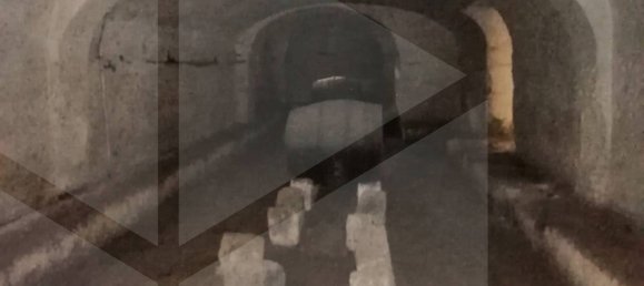 Дом с 6 комнатами в Мандурия, Италия № 27998 20