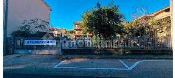 5غرفة مستودع في Jerago con Orago, Italy رقم 310133 3