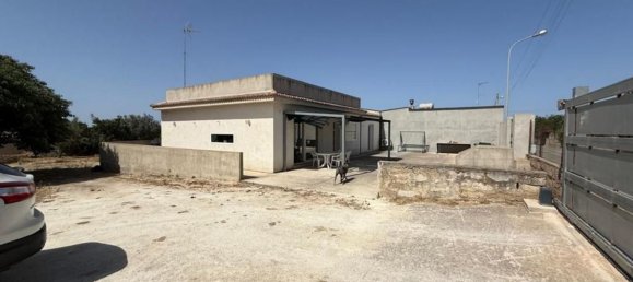 5 rooms Villa in Ragusa, Italy No. 301524 3