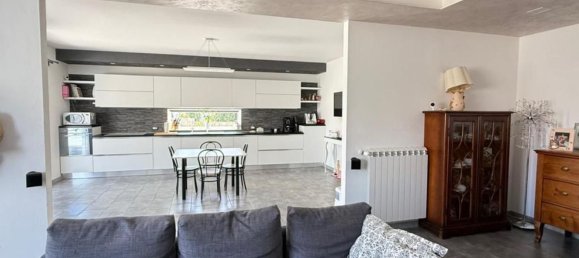 5 rooms Villa in Ragusa, Italy No. 301524 9