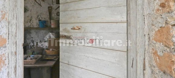 Lagerhaus in Viterbo, Italy 40m², Nr. 281495 6