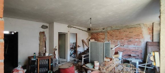 3 bedrooms House in Vauda Canavese, Italy No. 58357 7