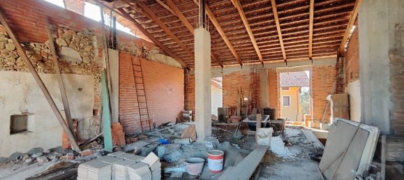 3 bedrooms House in Vauda Canavese, Italy No. 58357 3