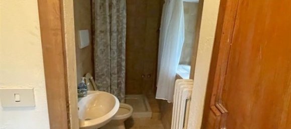 5 Schlafzimmer Haus in Umbertide, Italy, Nr. 54053 21