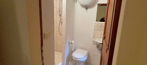 5 Schlafzimmer Haus in Umbertide, Italy, Nr. 54053 10