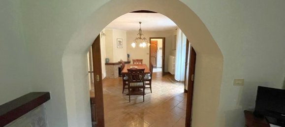 5 Schlafzimmer Haus in Umbertide, Italy, Nr. 54053 8