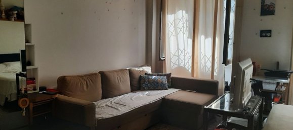 1 bedroom Apartment in Milan, Italy No. 360729 2