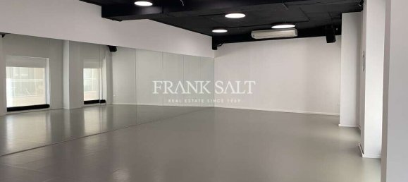 Bureau à Sliema, Malta No. 13167 5