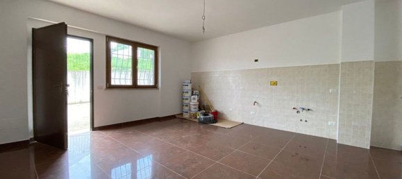 Casa de 7 habitaciónes en Labico, Italy No. 16632 25