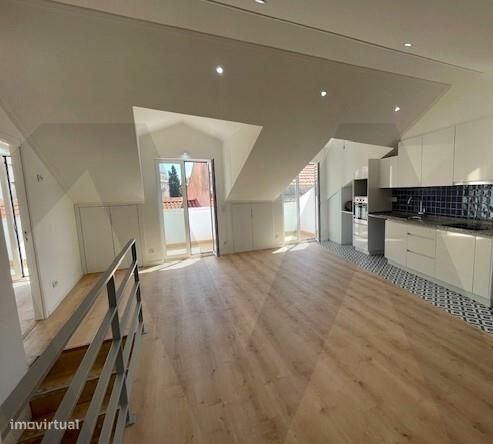 1 bedroom Penthouse in Lisbon, Portugal No. 256573