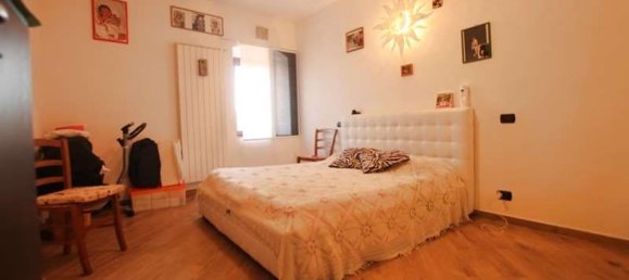 6غرفة منزل في Montescudaio, Italy رقم 64791 20