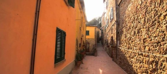 6غرفة منزل في Montescudaio, Italy رقم 64791 10