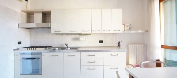 5 rooms Apartment in Venice, Italy No. 221661 14