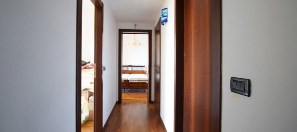 5 rooms Apartment in Venice, Italy No. 221661 10