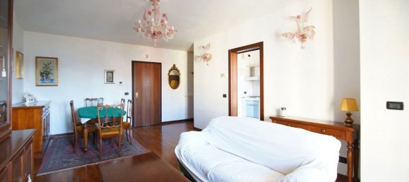 5 rooms Apartment in Venice, Italy No. 221661 24
