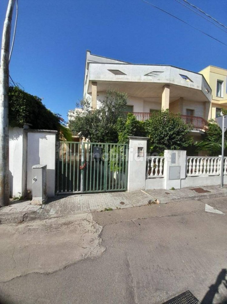 2 Schlafzimmer Wohnung in Nardò, Italy, Nr. 331793