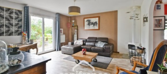 2 bedrooms Villa in Jura, France No. 340989 4