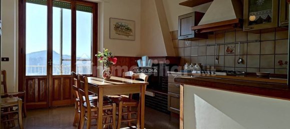 7 bedrooms House in Penna San Giovanni, Italy No. 297621 3