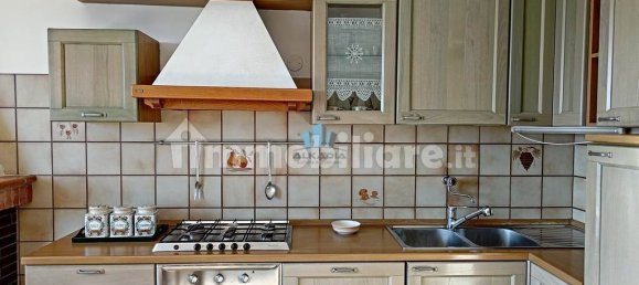 7 bedrooms House in Penna San Giovanni, Italy No. 297621 2