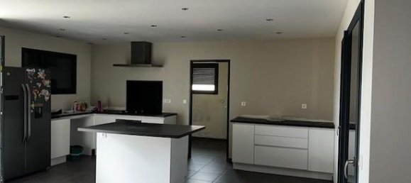 Casa de 3 dormitorios en Cluny, France No. 353533 6