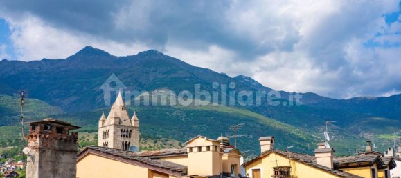 2 bedrooms Apartment in Aosta, Italy No. 207488 4
