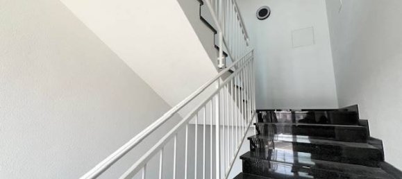 3 chambres Appartement à Stezzano, Italy No. 218227 24