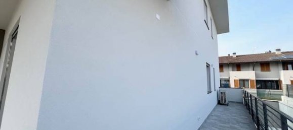 3 chambres Appartement à Stezzano, Italy No. 218227 15