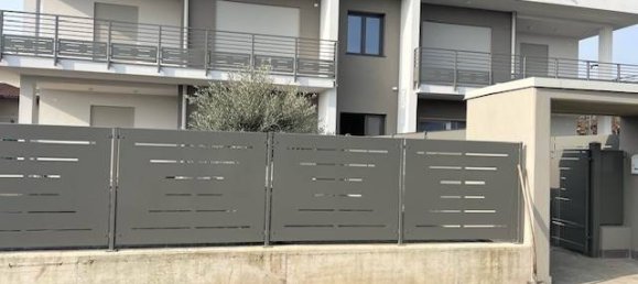 3 chambres Appartement à Stezzano, Italy No. 218227 6