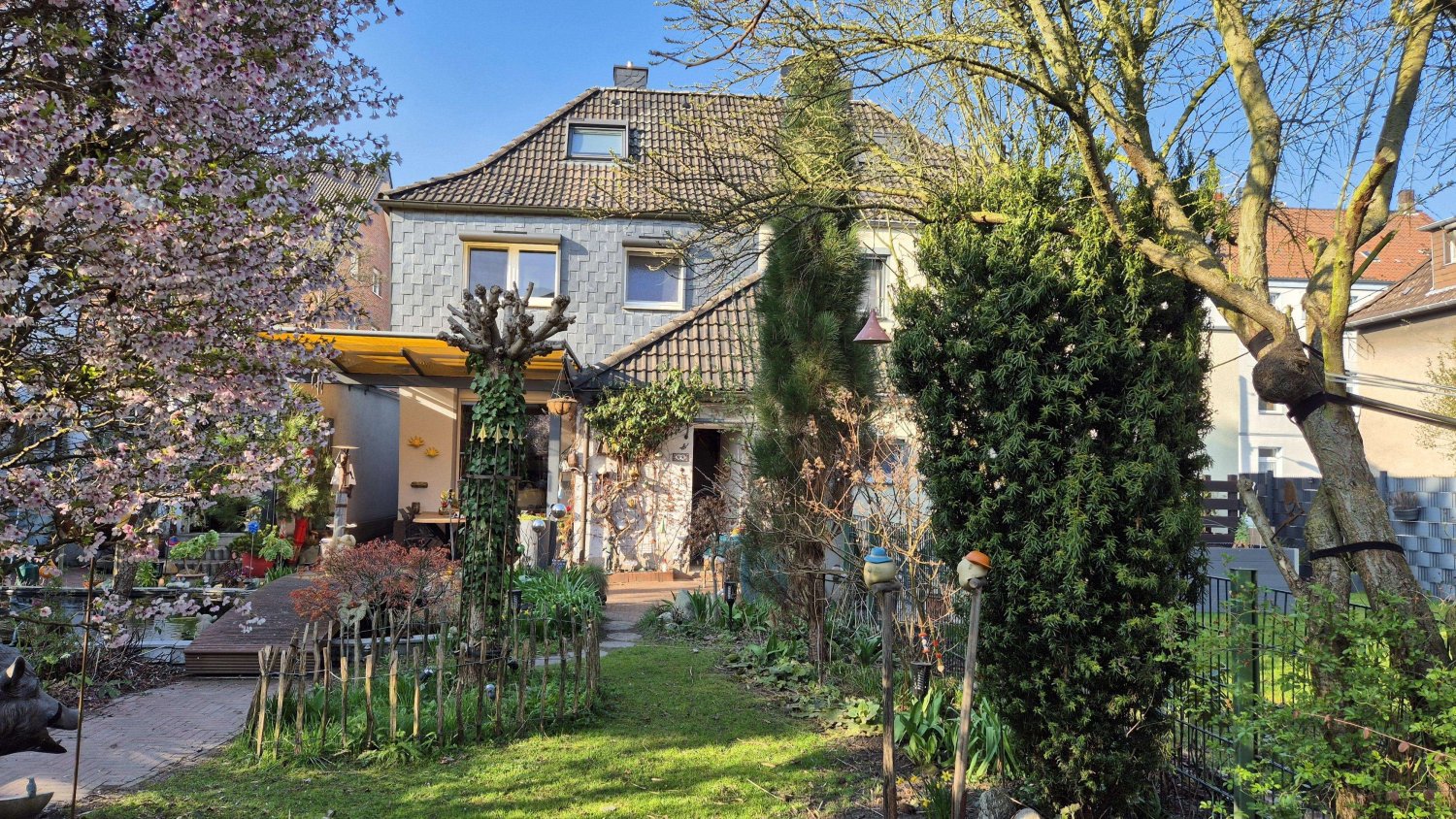 Adosado de 3 habitaciónes en Bochum, Germany No. 114823