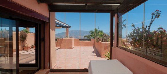 3 Schlafzimmer Penthouse in Marbella, Spain, Nr. 184062 24