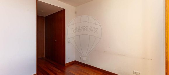 Дом с 4 спальнями в Матозиньюш, Португалия № 43301 5