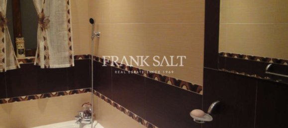 2 chambres Appartement à Victoria, Malta No. 5515 9