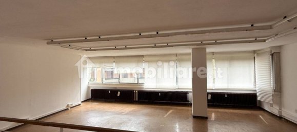 2-salle Propriété commerciale à Padua, Italy No. 364013 2