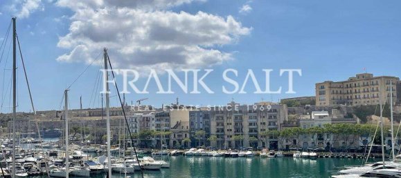 Apartamento T3 em Ta' Xbiex, Malta N.º 11120 11