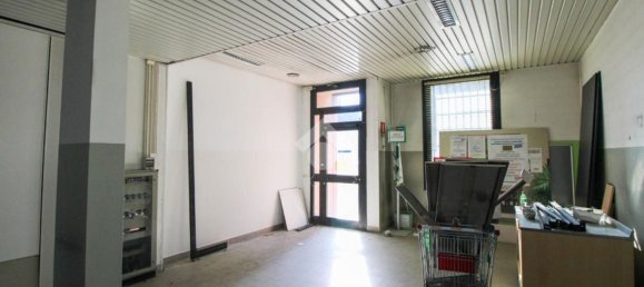 75m² Commercial property in Cavenago di Brianza, Italy No. 63633 9