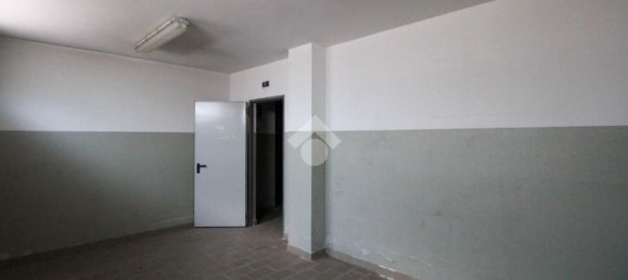 75m² Commercial property in Cavenago di Brianza, Italy No. 63633 17