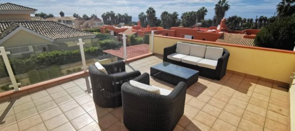 Villa T5 em La Caleta De Interian, Spain N.º 3482 7