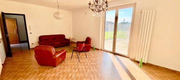 6-Zimmer Villa in Fiorenzuola d'Arda, Italy, Nr. 37625 2