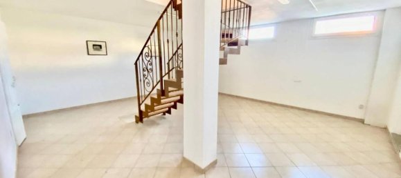 6-Zimmer Villa in Fiorenzuola d'Arda, Italy, Nr. 37625 11