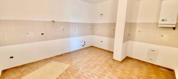 6-Zimmer Villa in Fiorenzuola d'Arda, Italy, Nr. 37625 5