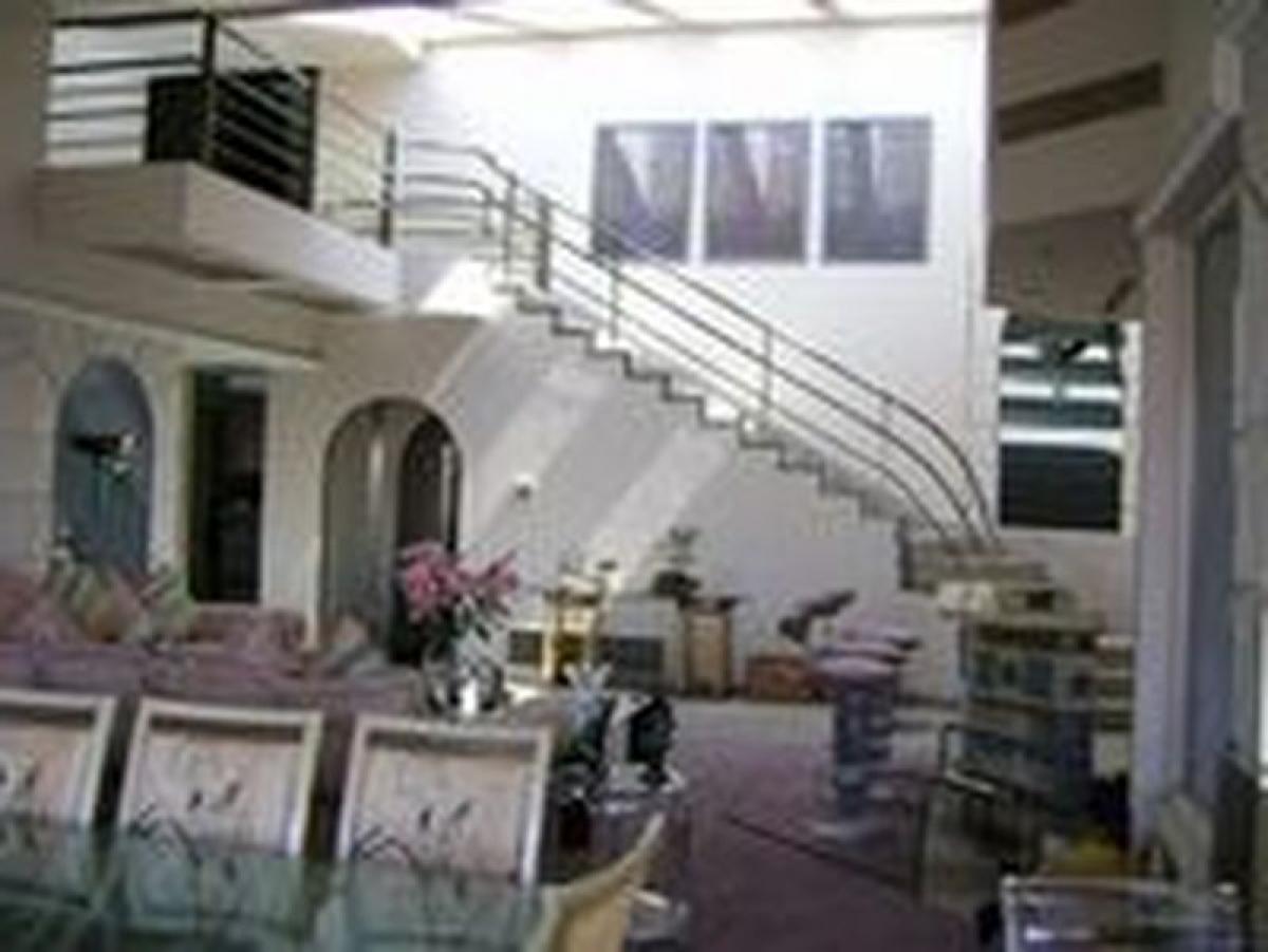 Квартира с 4 спальнями в Мехикали, Мексика № 148303