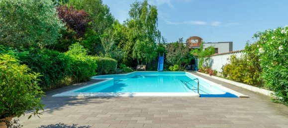 Villa T4 em Cento, Italy N.º 337300 8