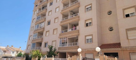 Apartamento de 2 dormitorios en Torrevieja, Spain No. 174598 28