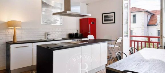 3 bedrooms Apartment in Biarritz, France No. 101908 2