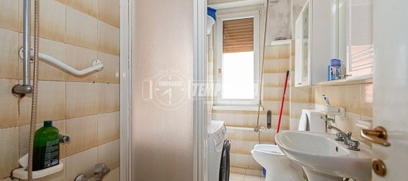 3-salle Appartement à Casalpusterlengo, Italy No. 213273 23