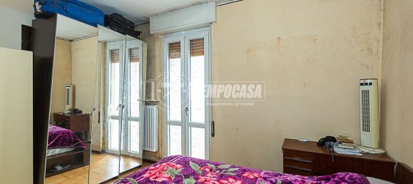 3-salle Appartement à Casalpusterlengo, Italy No. 213273 19