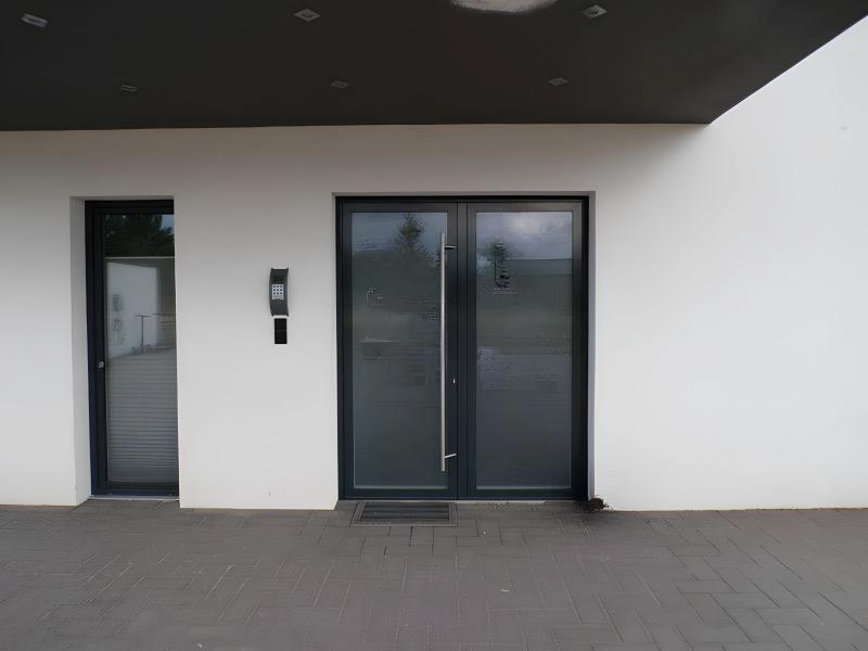 Propriété commerciale à Euskirchen, Germany 448m² No. 340665