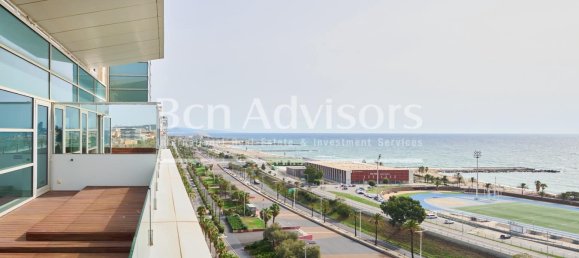 2 bedrooms Penthouse in Sant Marti, Spain No. 159309 4